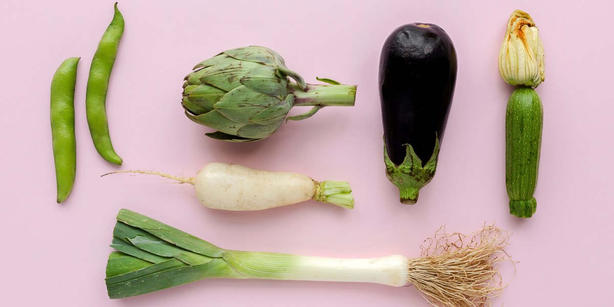 Las verduras keto incluyen vegetales verdes y verduras sin almidón